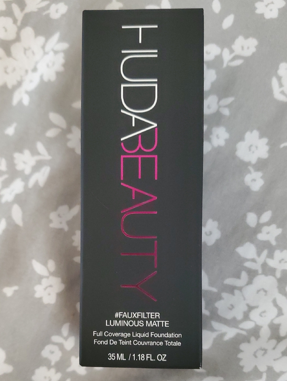 HUDA FOUNDATION NEVER USED